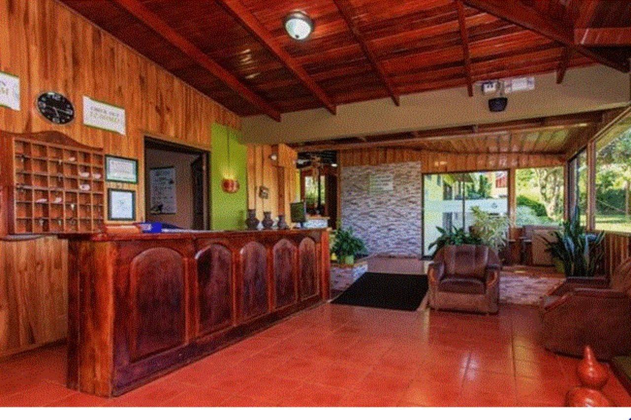 Hotel Cipreses Monteverde Exterior photo