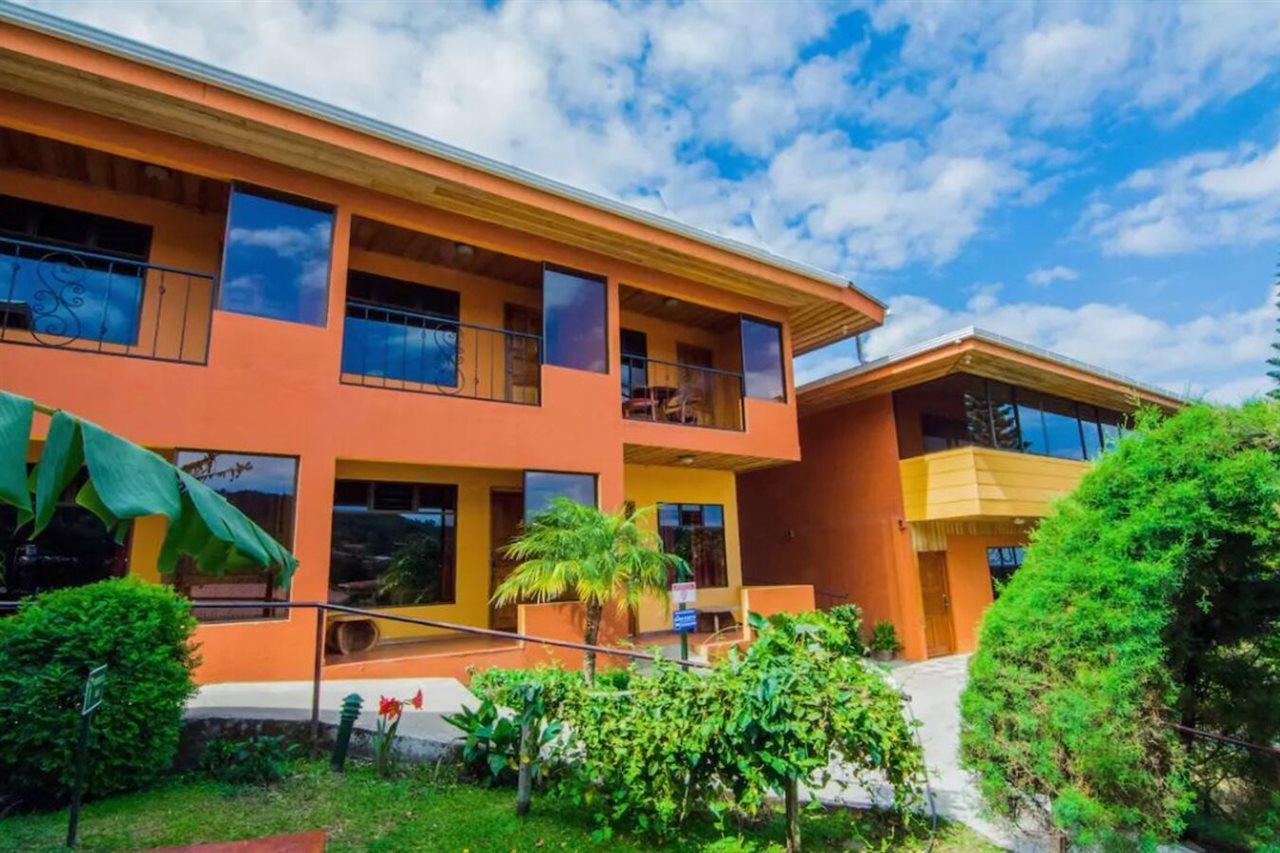 Hotel Cipreses Monteverde Exterior photo