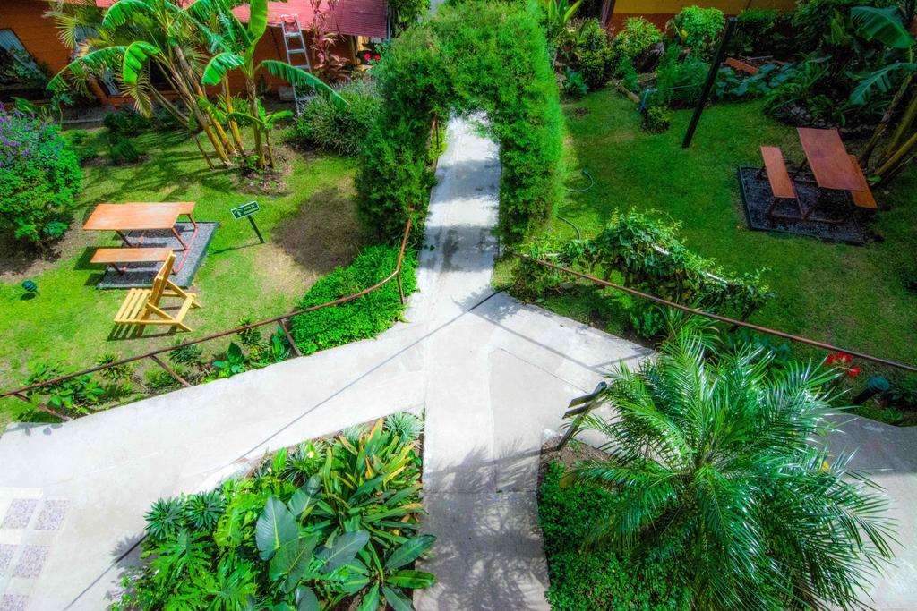 Hotel Cipreses Monteverde Exterior photo